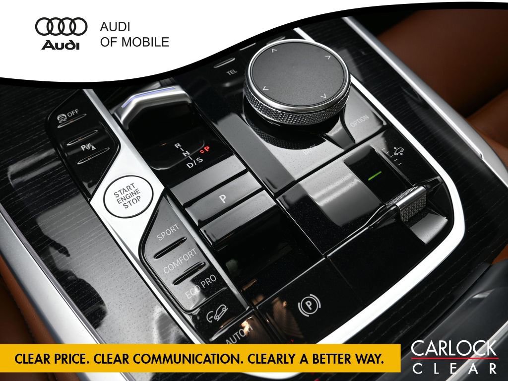 Used 2023 BMW X7 M60i image 22