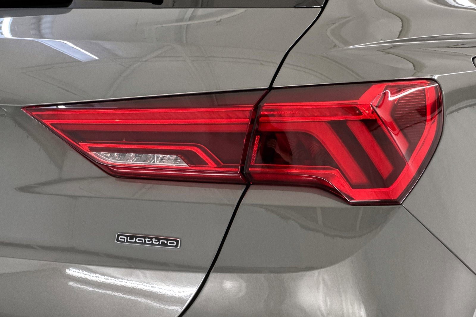 Used 2022 Audi Q3 2.0T Premium image 12