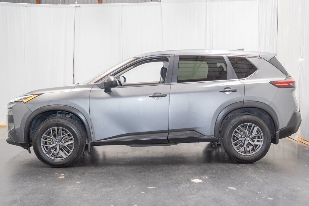 Used 2021 Nissan Rogue S AWD/4WD image 5