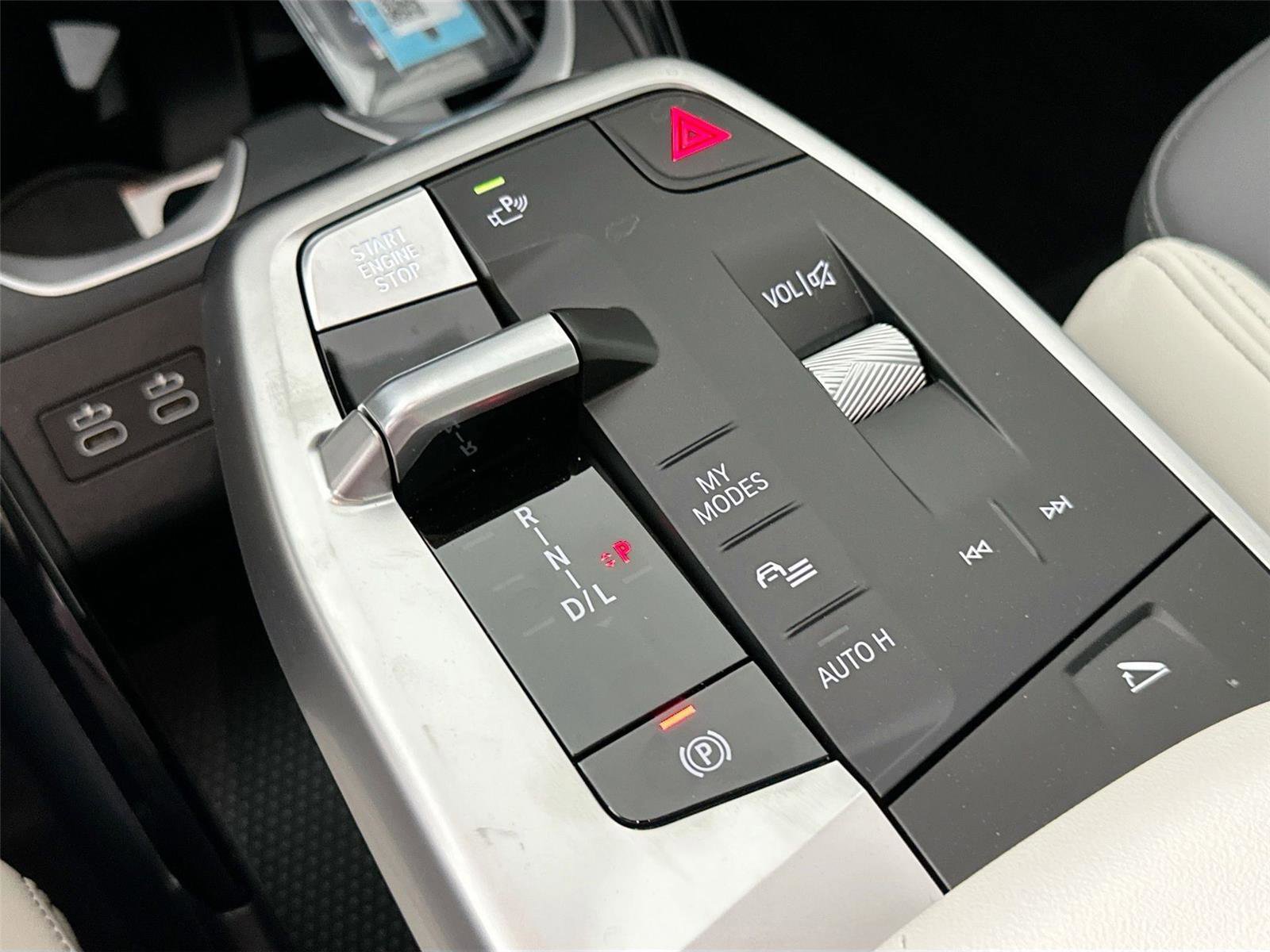 New 2026 BMW X1 xDrive28i w/ Convenience Package image 17
