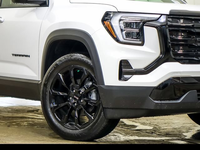 New 2027 GMC Terrain Elevation w/ Elevation Premium Package AWD/4WD image 4