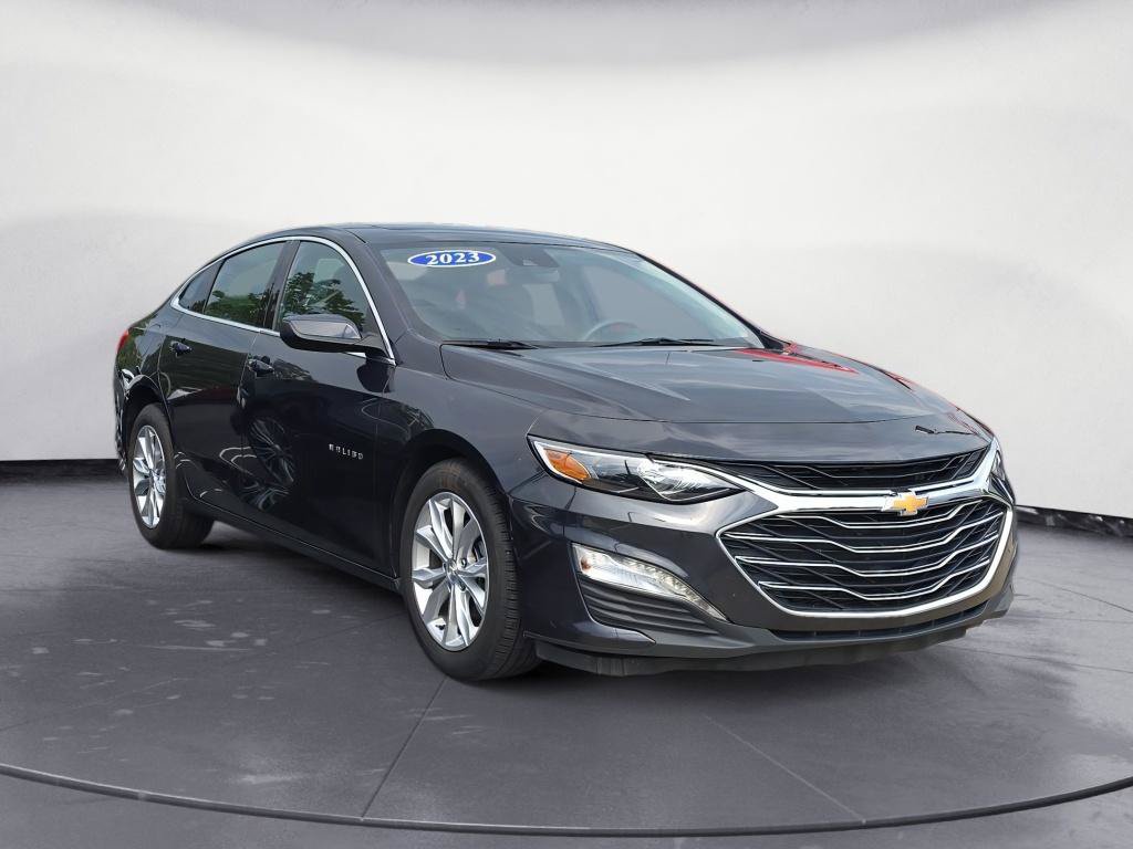 Used 2023 Chevrolet Malibu LT FWD image 2