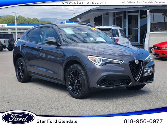 Used 2019 Alfa Romeo Stelvio w/ Nero Edizione