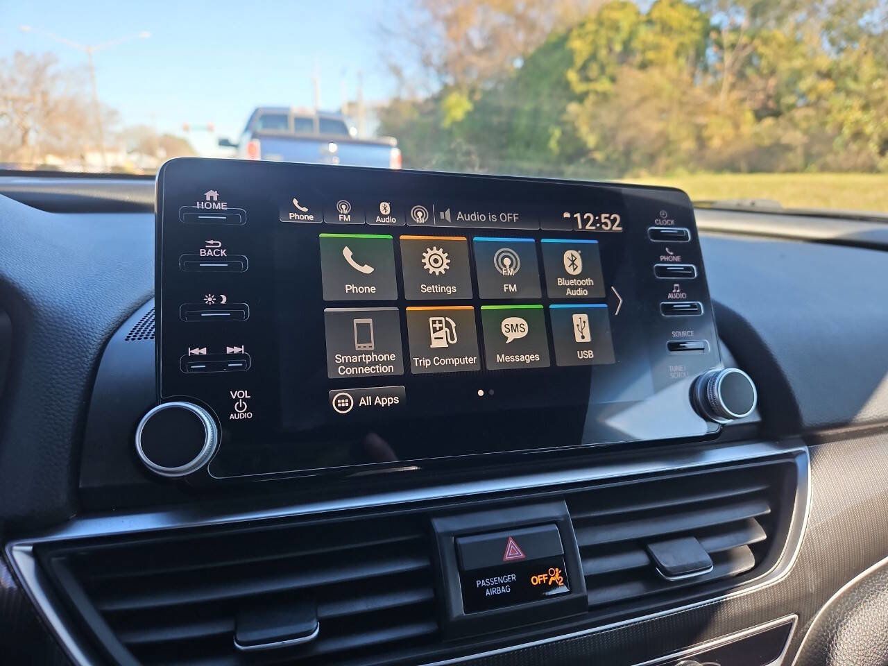 Used 2018 Honda Accord Sport image 19