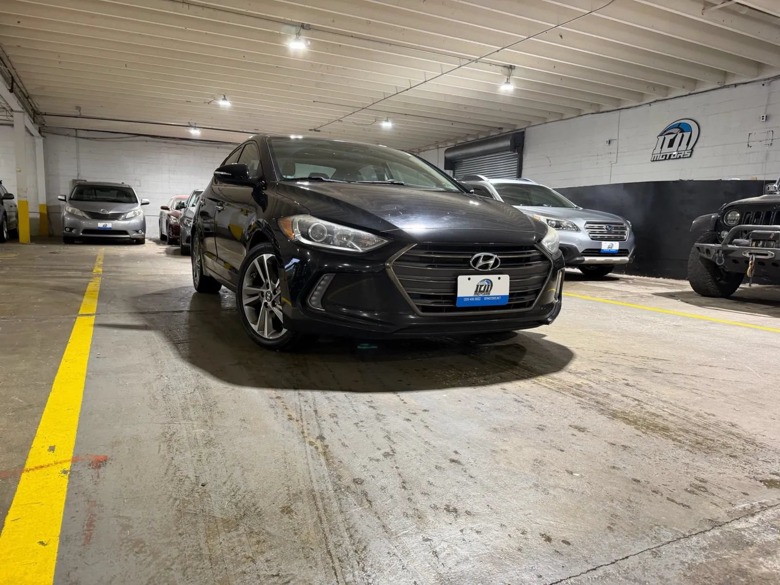 Used 2017 Hyundai Elantra Limited w/ Limited Tech Package 04 FWD image 6