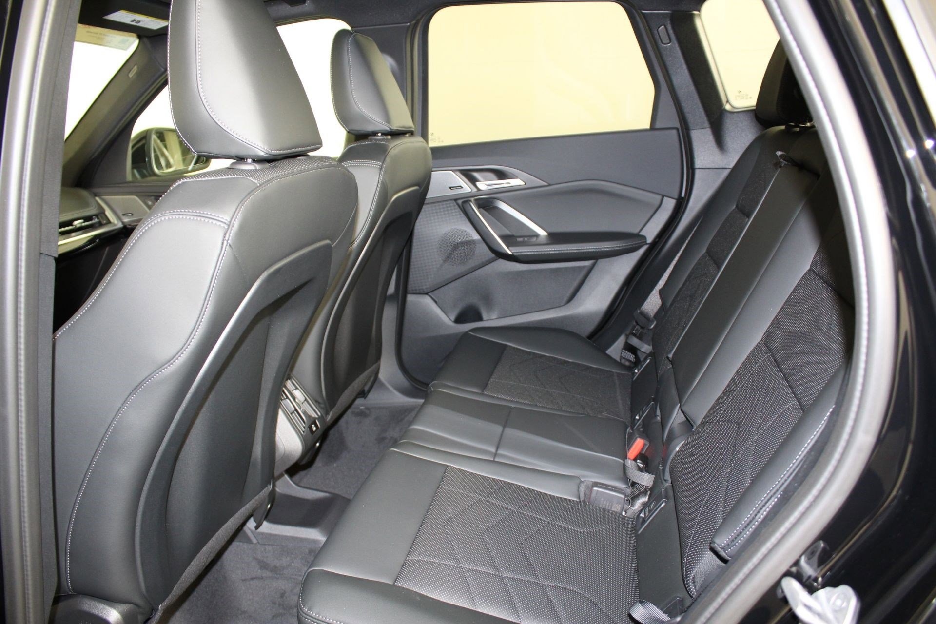 New 2026 BMW X1 xDrive28i w/ Convenience Package image 21