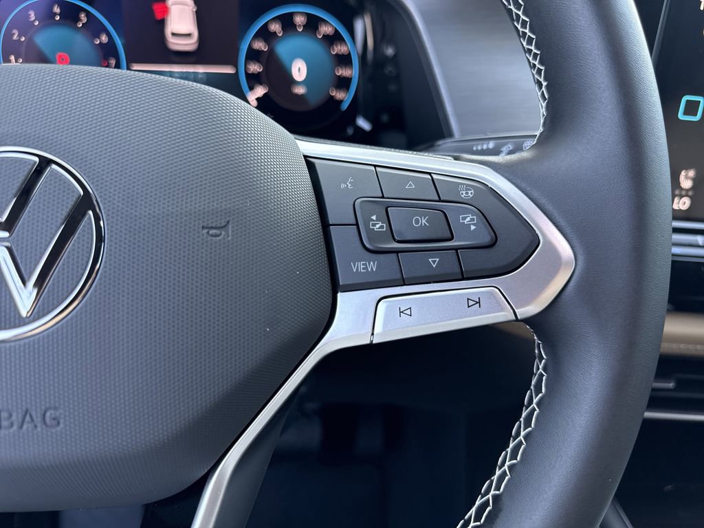 New 2026 Volkswagen Atlas Cross Sport SE image 23