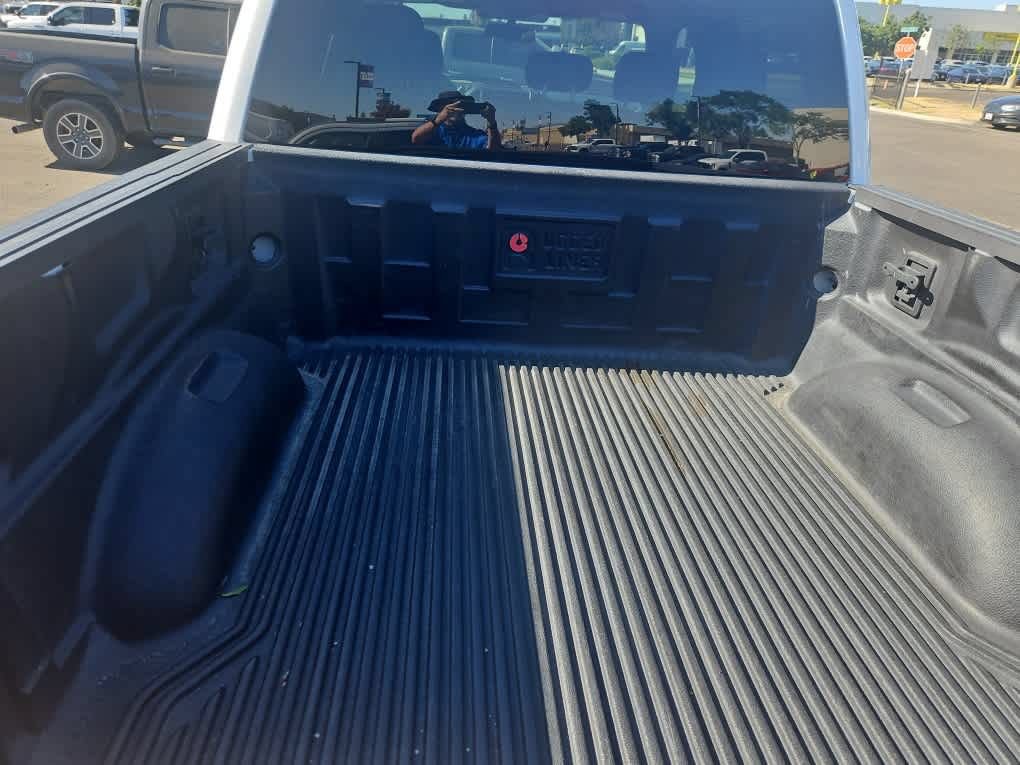 Used 2016 Ford F150 XLT AWD/4WD image 8