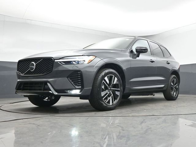 New 2026 Volvo XC60 B5 Core w/ Climate Package image 38