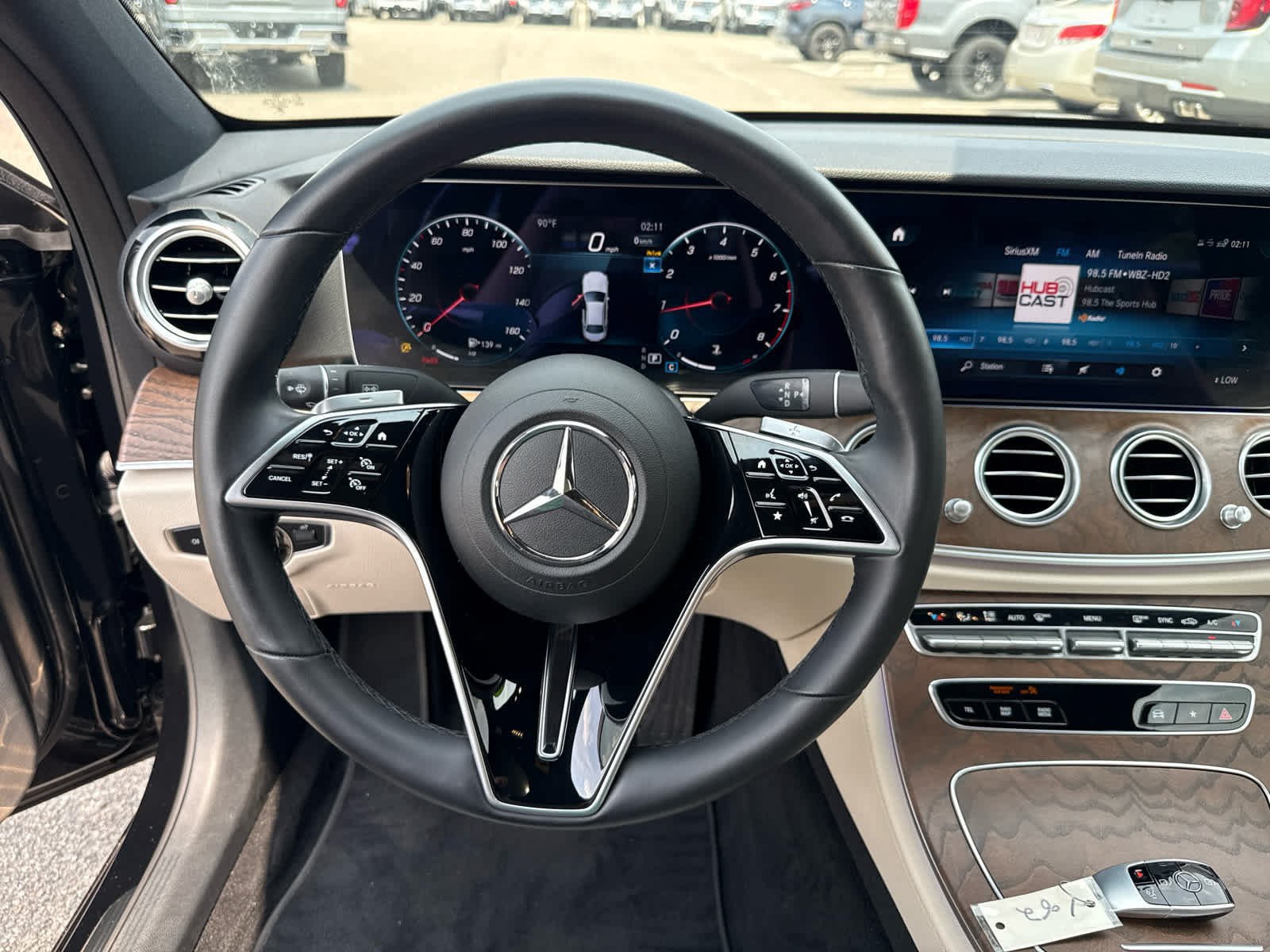 Used 2023 Mercedes-Benz E 350 4MATIC Sedan image 15