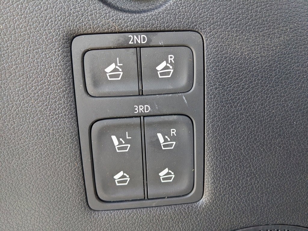 Used 2022 Hyundai Palisade Limited image 48