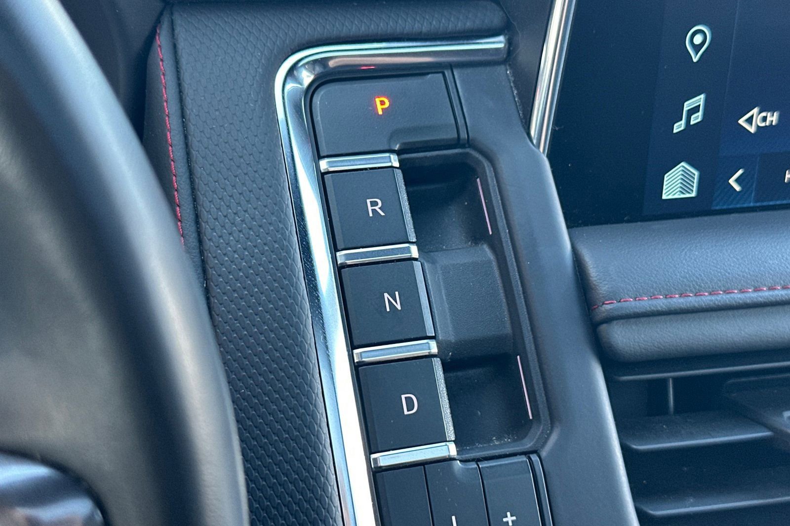 Used 2023 Chevrolet Tahoe RST w/ Luxury Package image 26