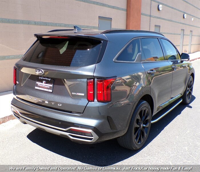Used 2021 Kia Sorento SX image 7