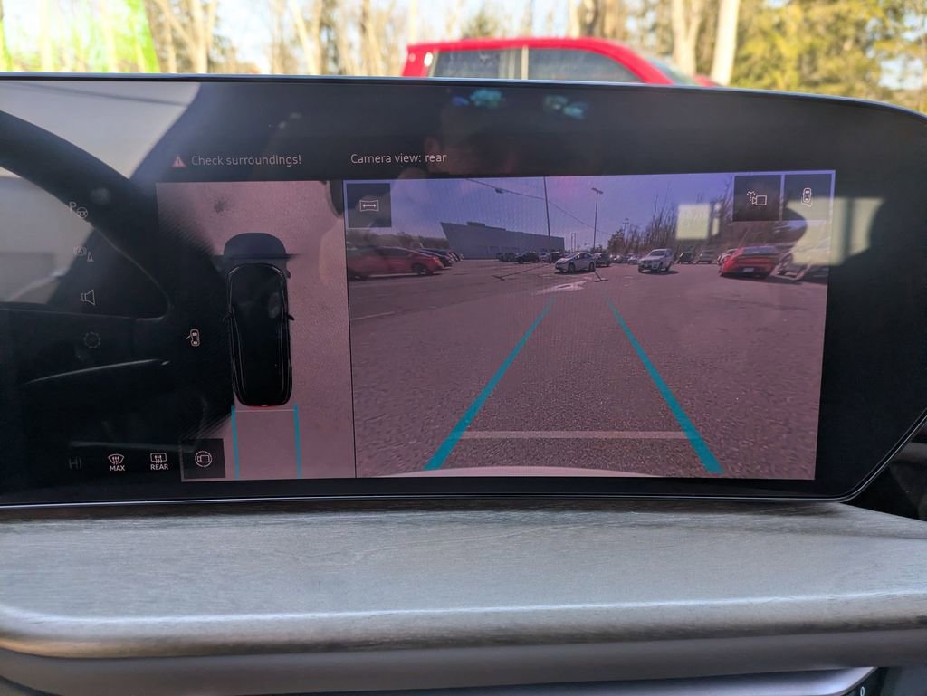 Certified 2025 Audi Q5 Premium w/ Convenience Package image 13