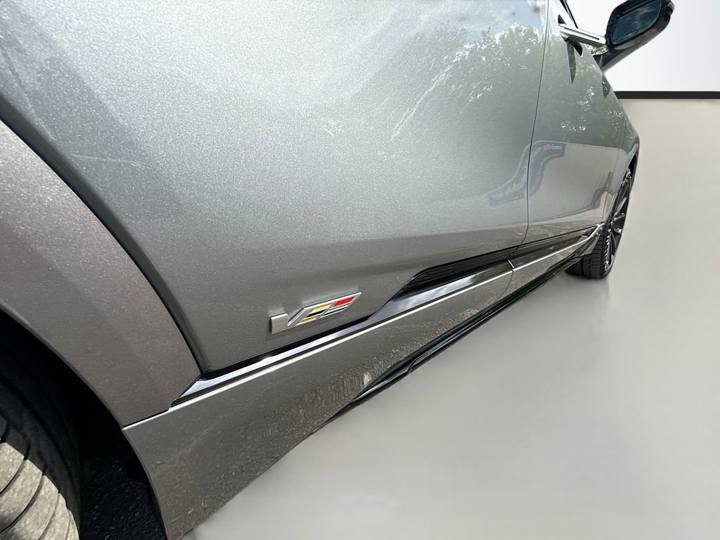 New 2026 Cadillac Lyriq V image 35