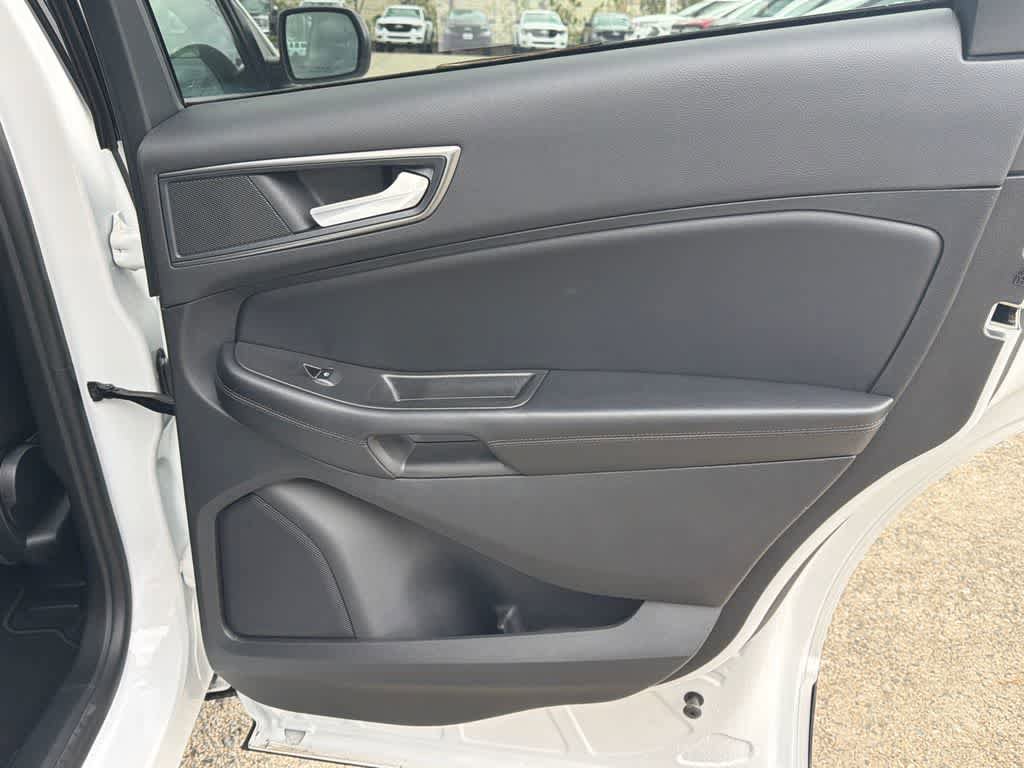New 2024 Ford Edge SE AWD/4WD image 15