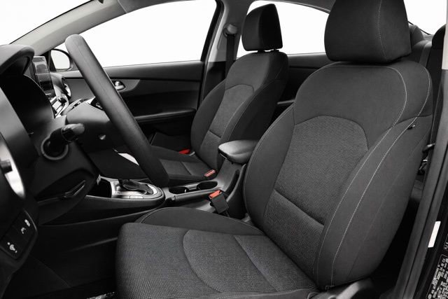 Used 2020 Kia Forte LXS image 9