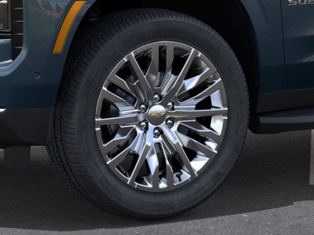 New 2026 Chevrolet Suburban LT w/ Comfort Package AWD/4WD image 9