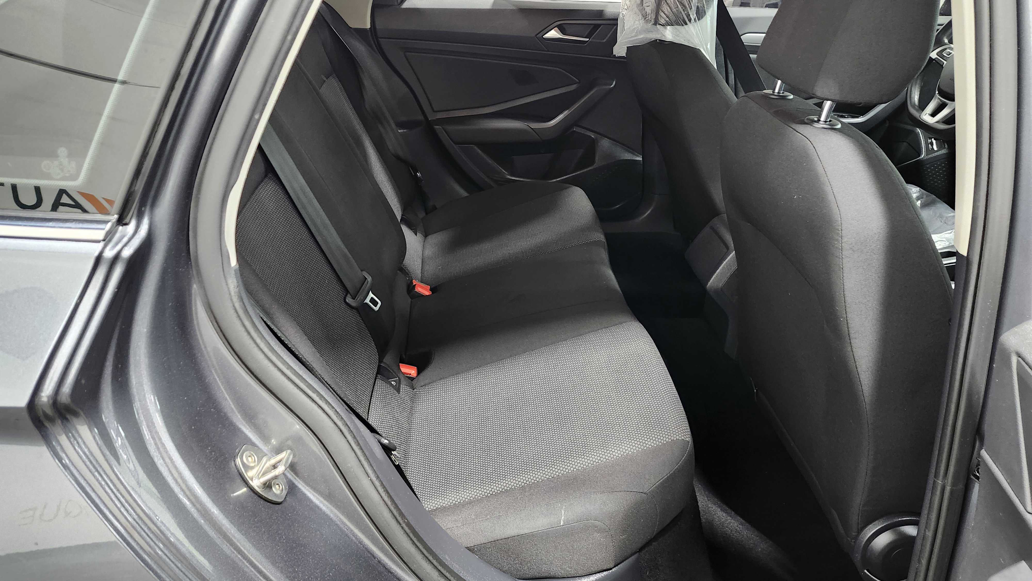 Used 2021 Volkswagen Jetta S w/ Driver Assistance Package image 18