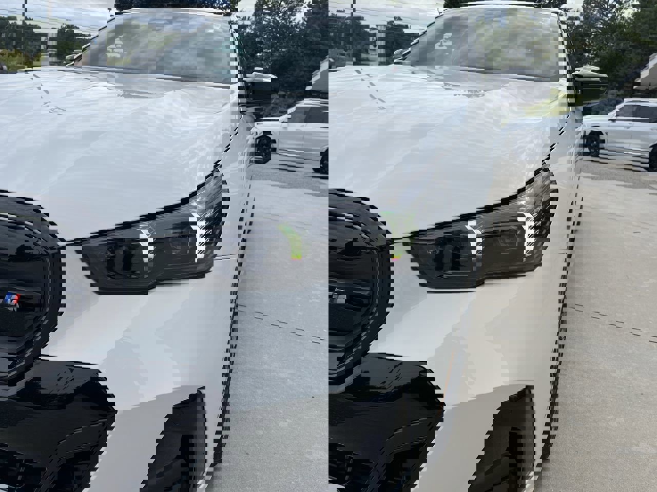 Used 2025 BMW i5 M60 w/ Premium Package image 11