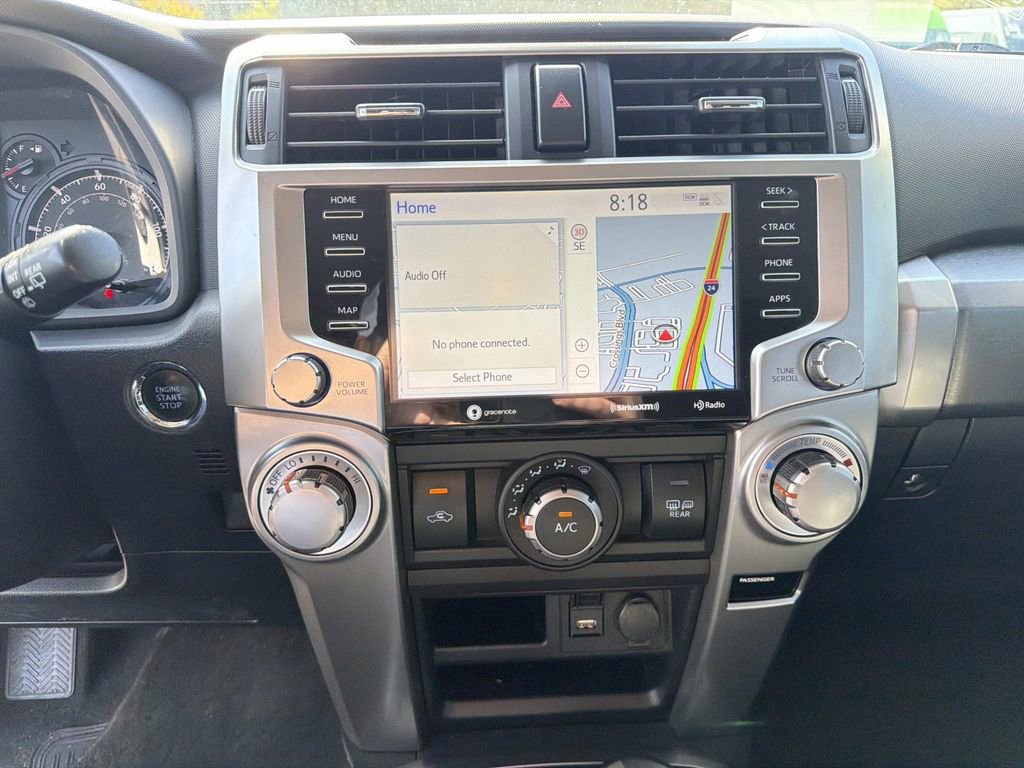 Used 2020 Toyota 4Runner SR5 Premium AWD/4WD image 28