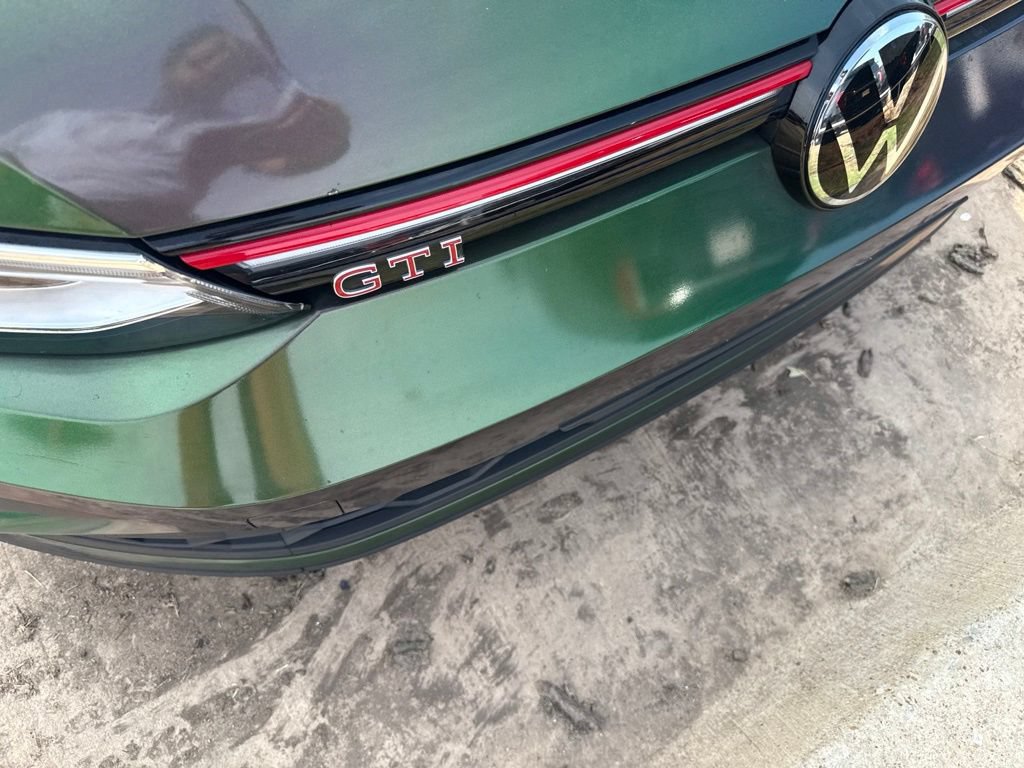 Used 2024 Volkswagen GTI SE w/ SE Leather Seats Package FWD image 11