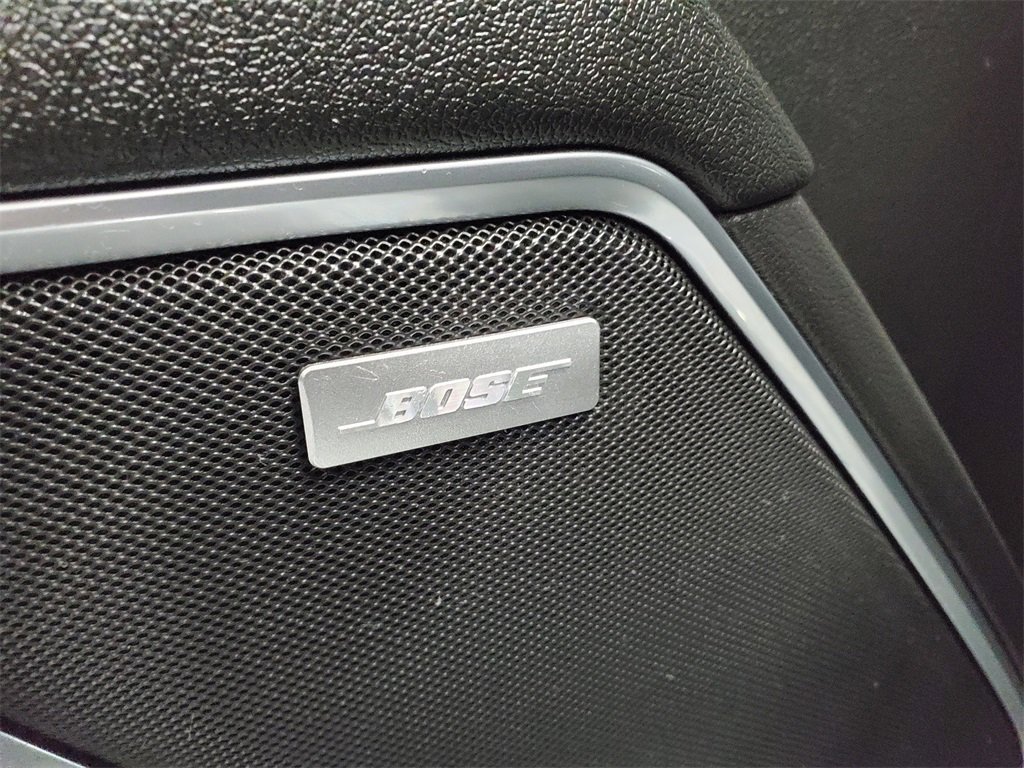 Used 2023 GMC Sierra 1500 SLT w/ SLT Convenience Package image 11