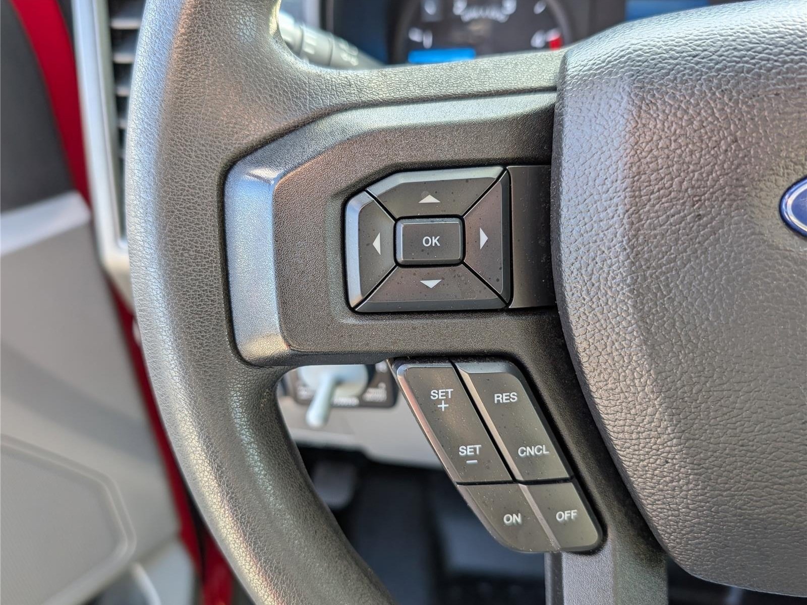 Used 2017 Ford F550 4x4 Regular Cab Super Duty image 20