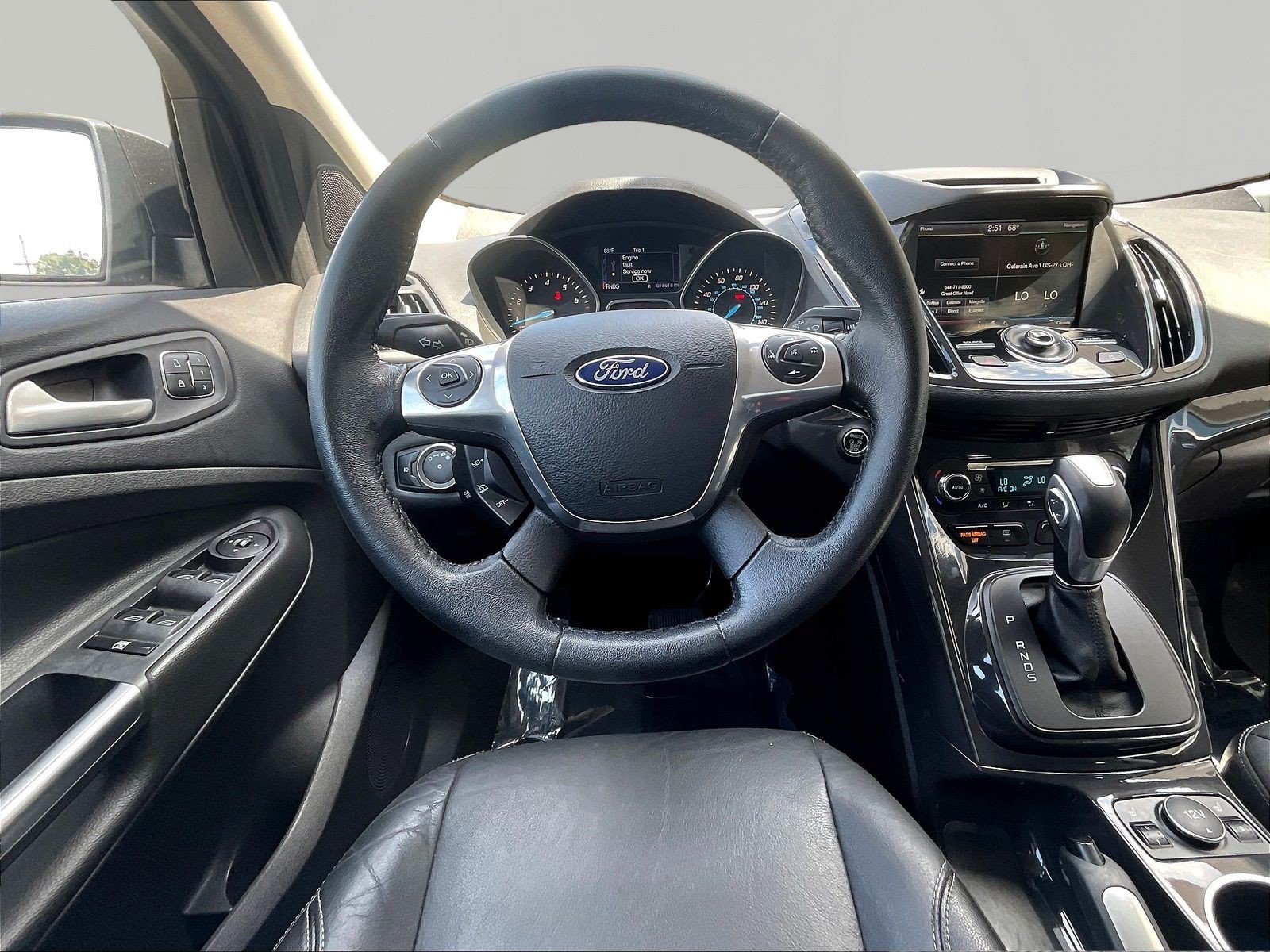 Used 2015 Ford Escape Titanium FWD image 8