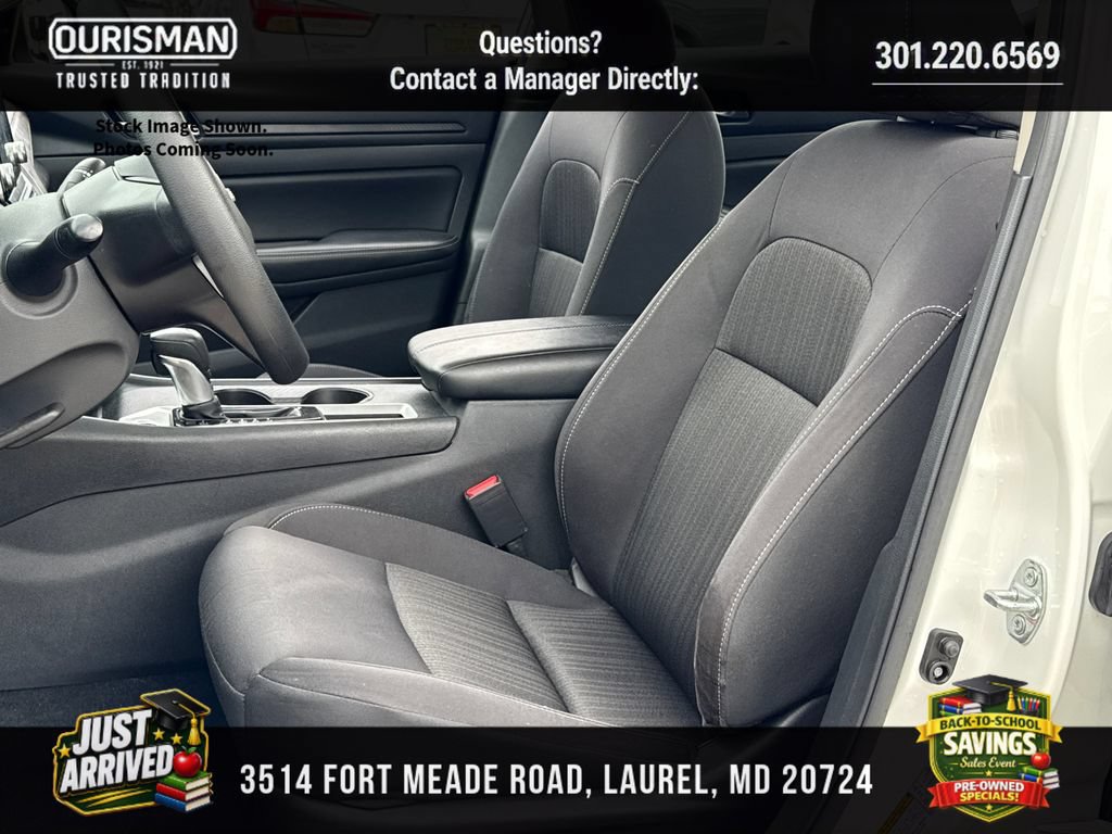 Used 2025 Nissan Altima 2.5 SV FWD image 6