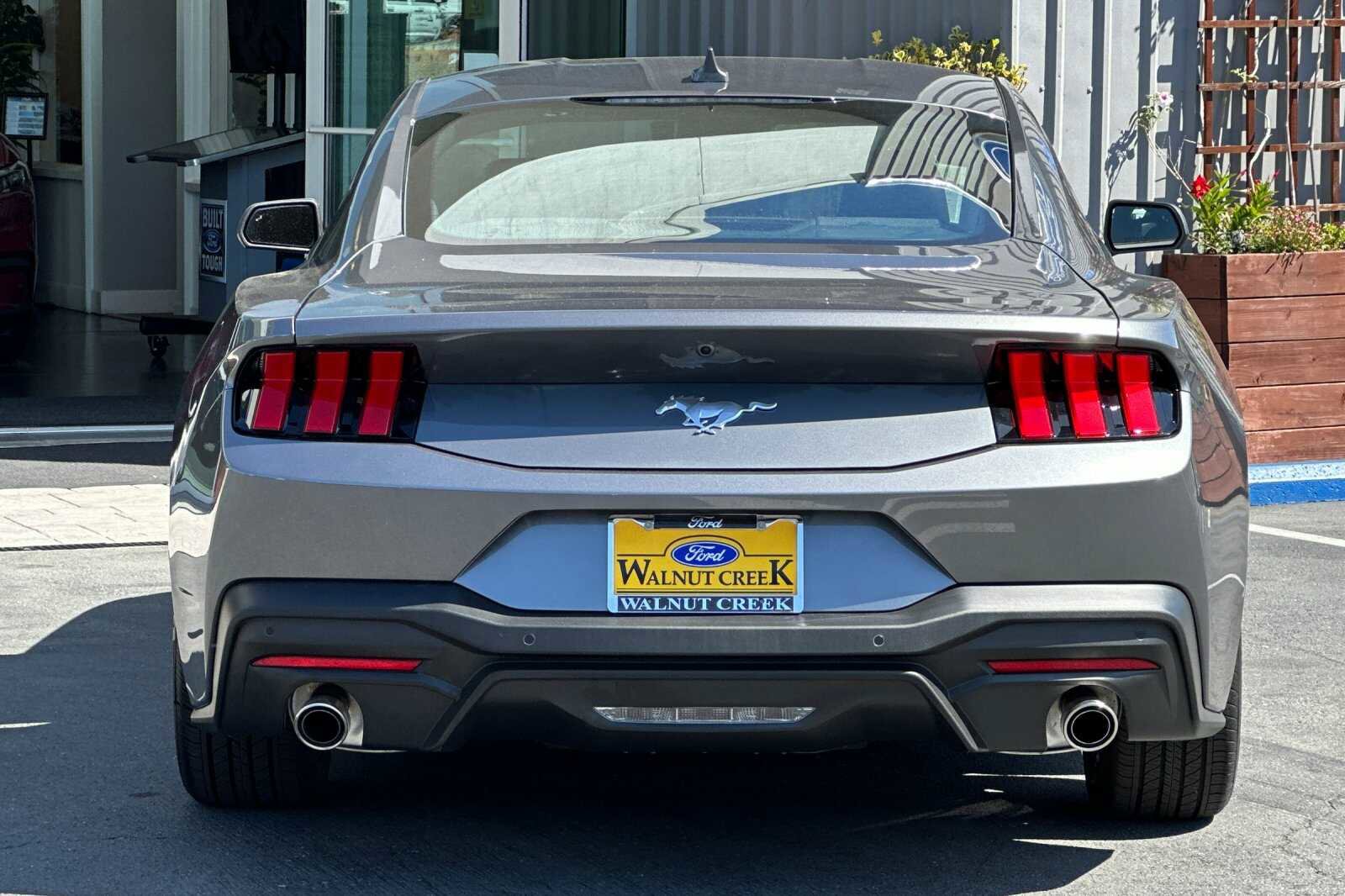 New 2025 Ford Mustang Coupe image 12