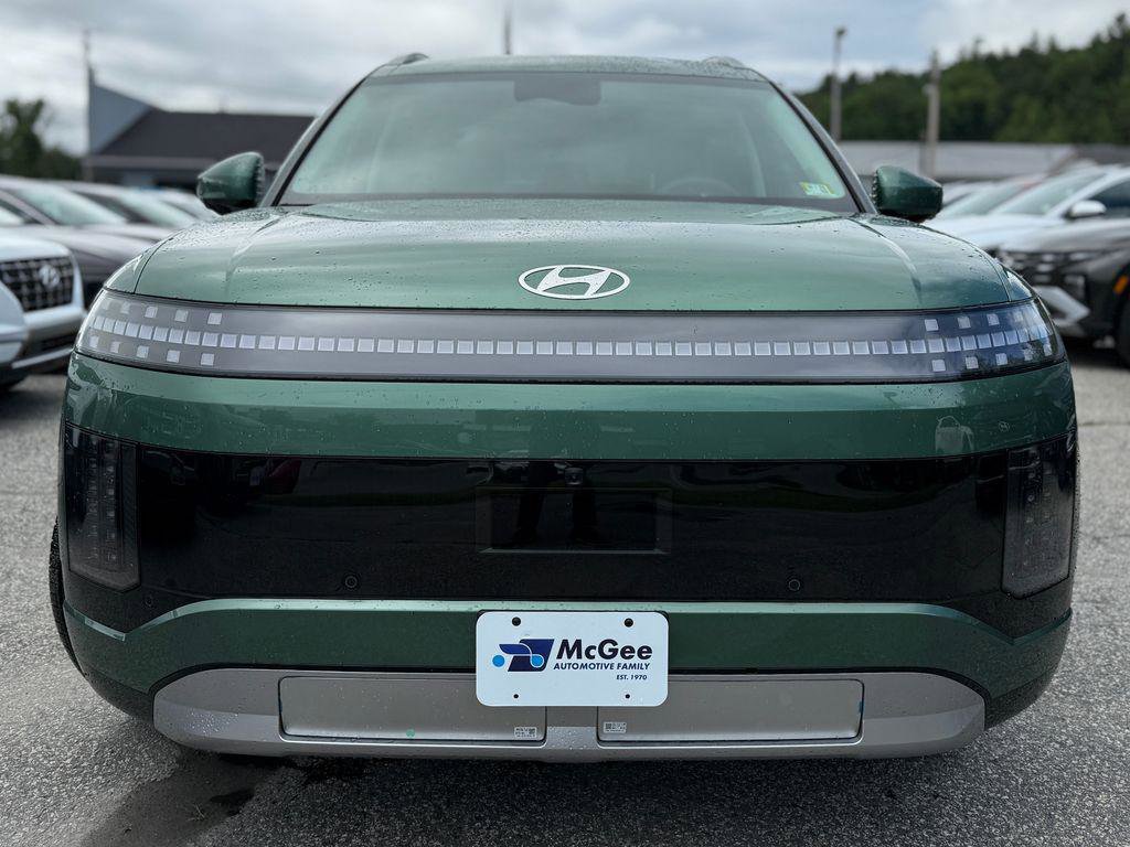 New 2026 Hyundai Ioniq 9 SEL image 2