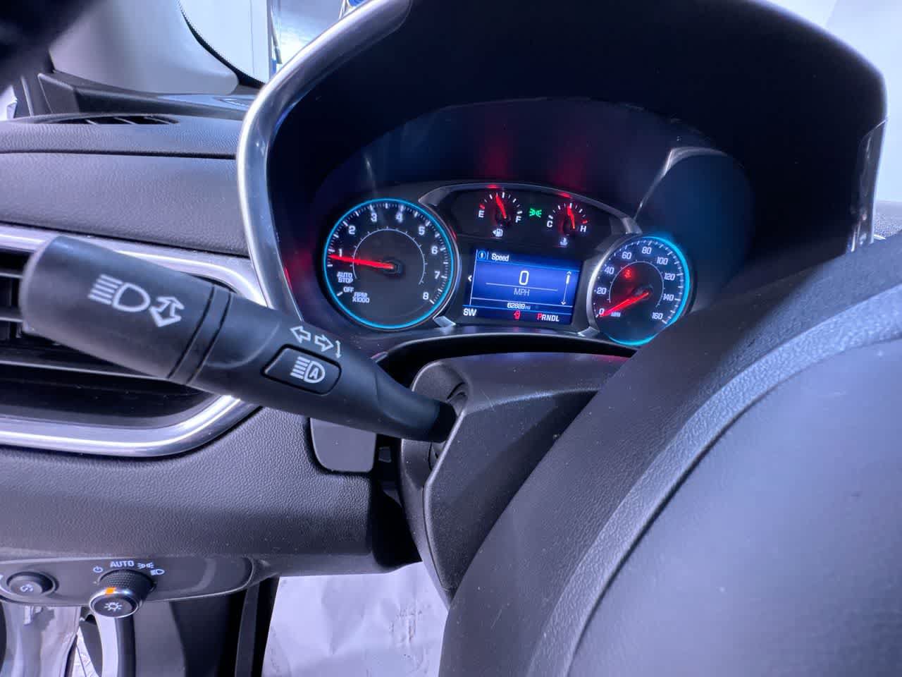 Used 2023 Chevrolet Equinox LT FWD image 18