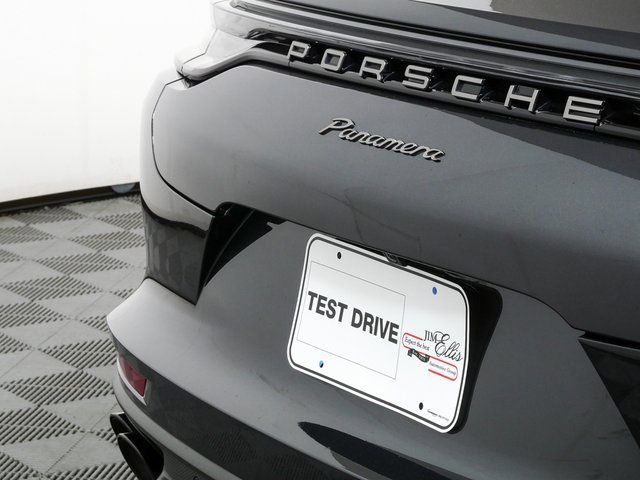 Certified 2023 Porsche Panamera Platinum Edition image 38