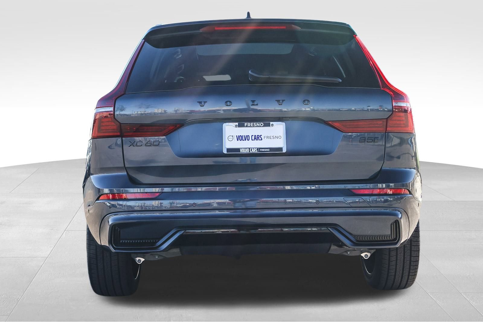 New 2026 Volvo XC60 B5 Ultra w/ Climate Package PRO image 6