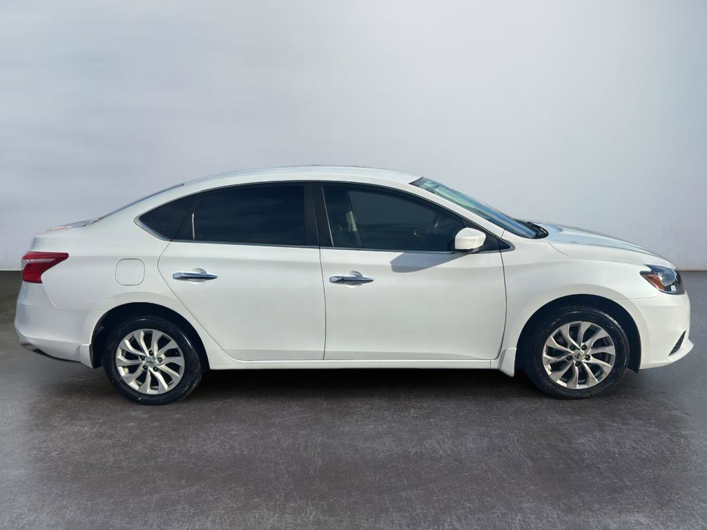 Used 2019 Nissan Sentra SV image 4