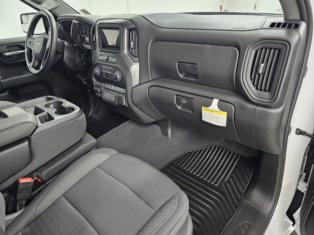 Used 2026 Chevrolet Silverado 1500 Custom AWD/4WD image 15