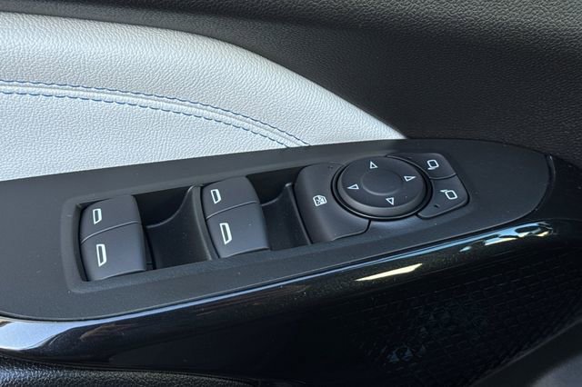 New 2026 Chevrolet Trax LT w/ Midnight Edition image 15