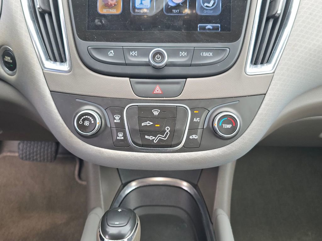 Used 2016 Chevrolet Malibu LT FWD image 20