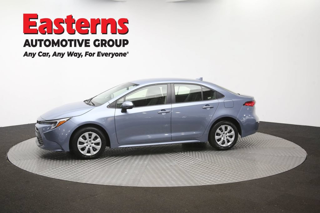 Used 2025 Toyota Corolla LE FWD image 52