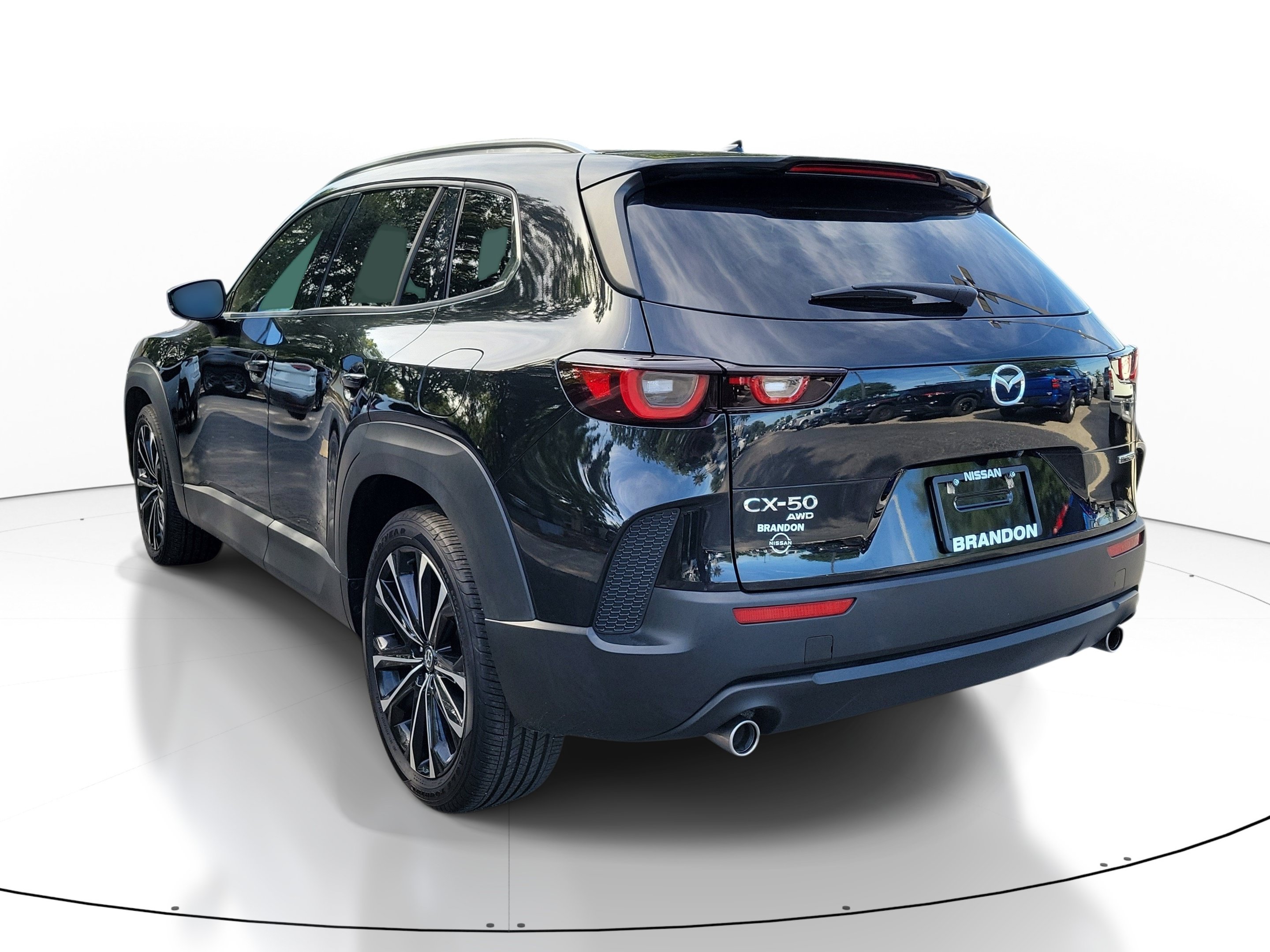 Used 2023 MAZDA CX-50 AWD 2.5 S w/ Premium Plus Pkg image 5