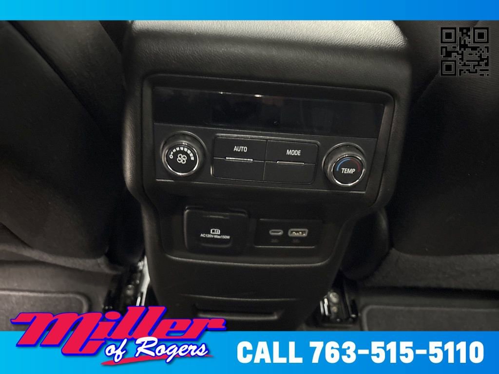 Used 2023 GMC Acadia SLE w/ Driver Convenience Package image 28