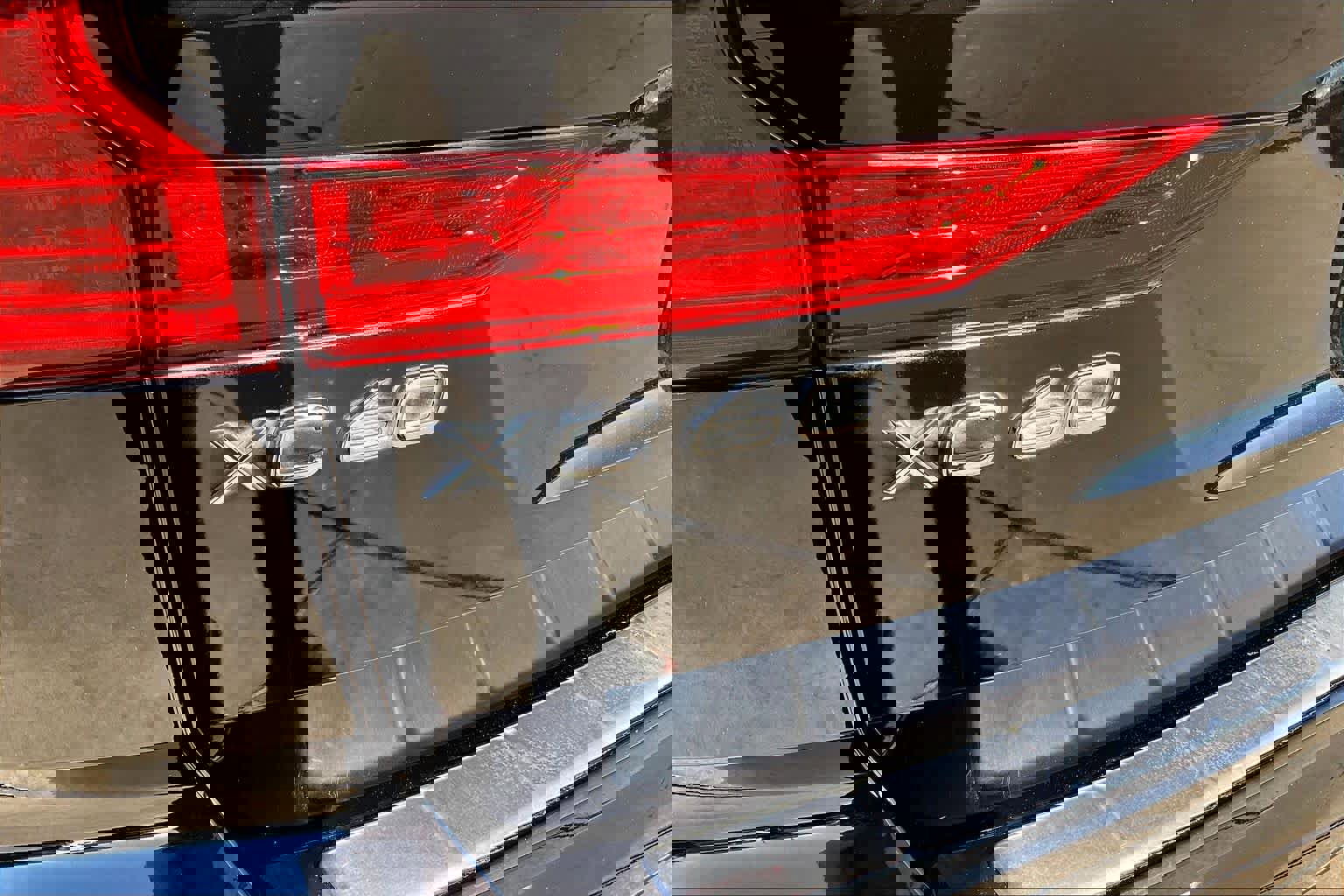 Used 2020 Volvo XC60 T5 Inscription w/ Protection Package Premier image 9