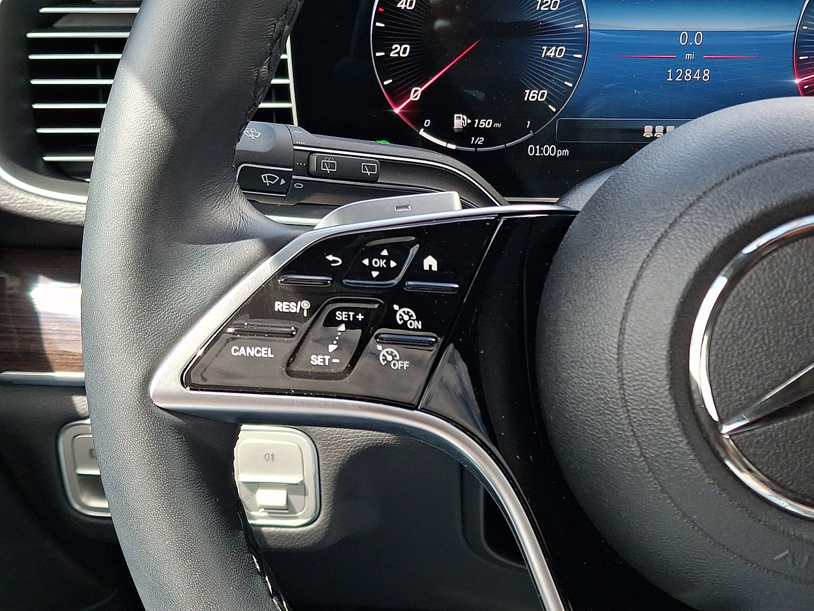 Used 2025 Mercedes-Benz GLE 350 4MATIC image 21