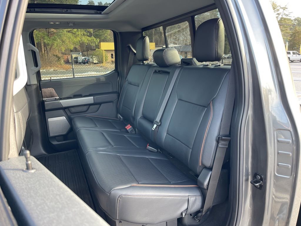 Used 2026 Ford F250 Lariat w/ Tremor Off-Road Package image 21