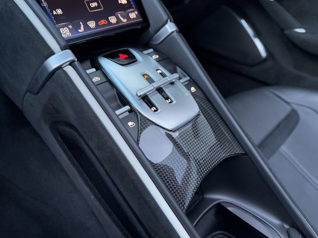 Certified 2024 Ferrari Roma Spider RWD image 20