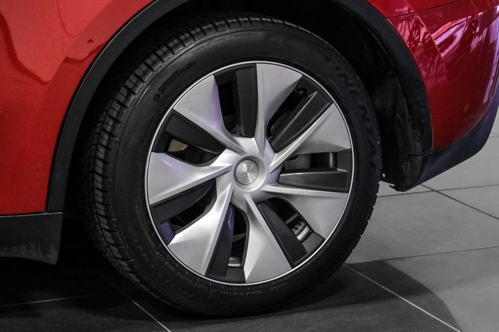 Used 2023 Tesla Model Y AWD image 50