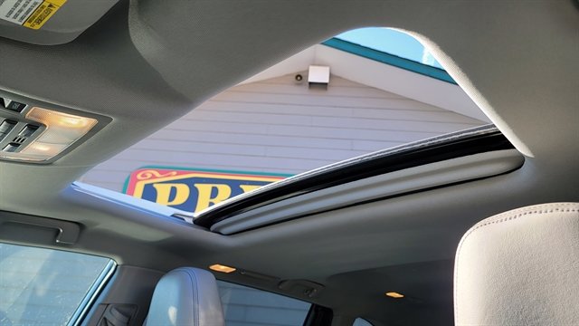 Used 2019 Toyota Highlander Limited AWD image 42