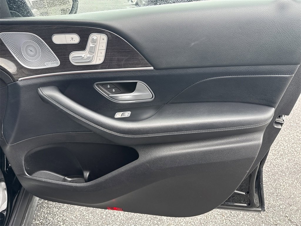 Used 2020 Mercedes-Benz GLS 450 4MATIC image 14