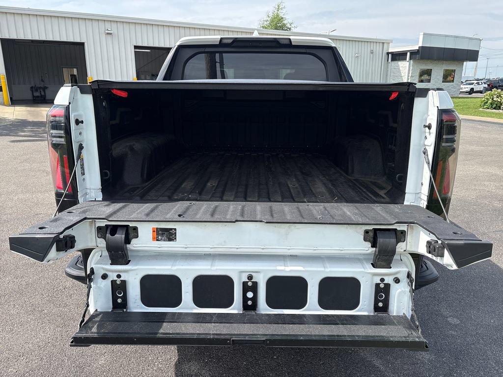 Certified 2026 GMC Sierra EV AT4 w/ AT4 Premium Package AWD/4WD image 69